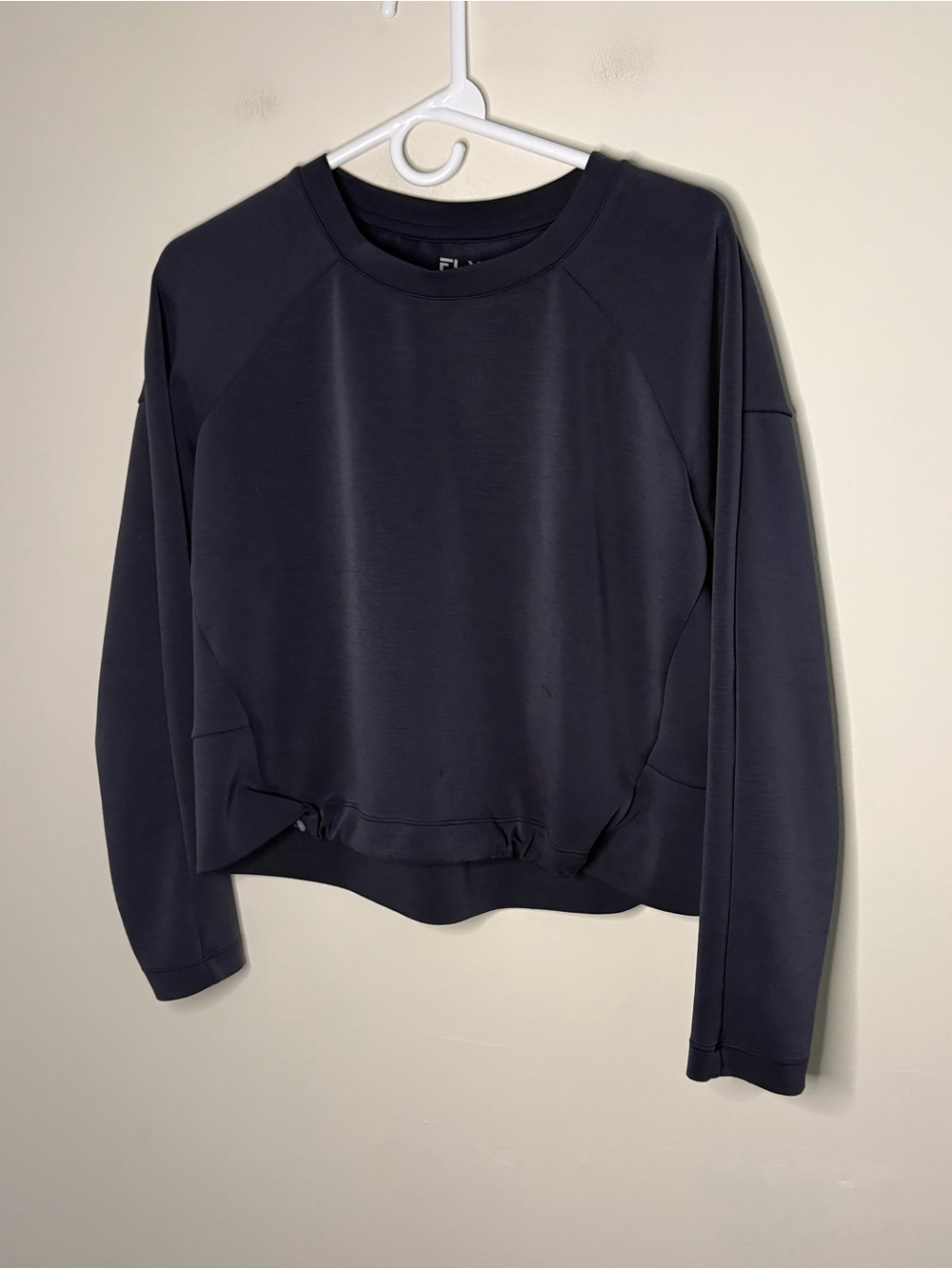 FLX Women’s XS Navy Blue Crop Sweatshirt Travel Leisure Stains